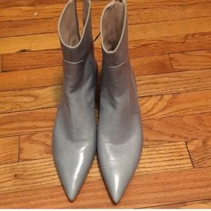 Zara brand new leather boots size 40